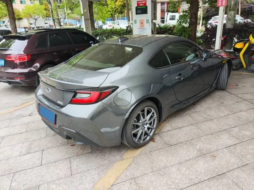 2024 Subaru Outback 2.5L 169HP H4 CVT,autocango,china used car exporter,china ev exporter,chinese used car exporter,chinese used ev exporter