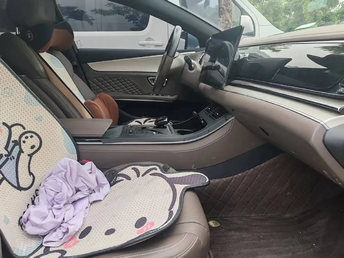 2023 BYD Han BEV 72KWH,autocango,china used car exporter,china ev exporter,chinese used car exporter,chinese used ev exporter