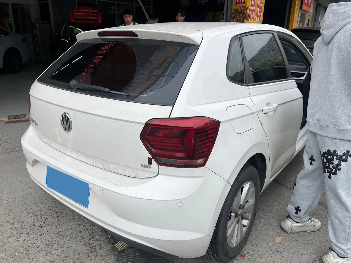 2019 Volkswagen Polo 1.5L 113HP L4 6AT,autocango,china used car exporter,china ev exporter,chinese used car exporter,chinese used ev exporter