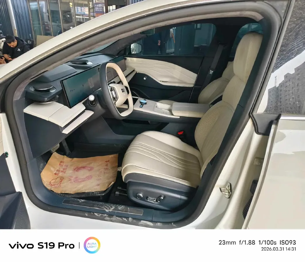 2024 Geely Galaxy E8 BEV 62KWH,autocango,china used car exporter,china ev exporter,chinese used car exporter,chinese used ev exporter