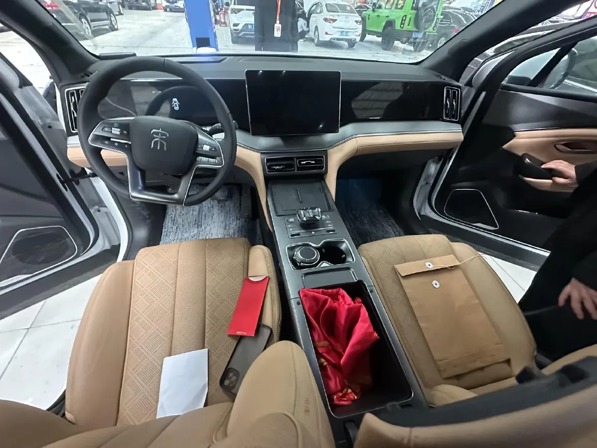 2024 BYD SongL DM-i 1.5L 101HP L4 E-CVT PHEV 12.9KWH,autocango,china used car exporter,china ev exporter,chinese used car exporter,chinese used ev exporter