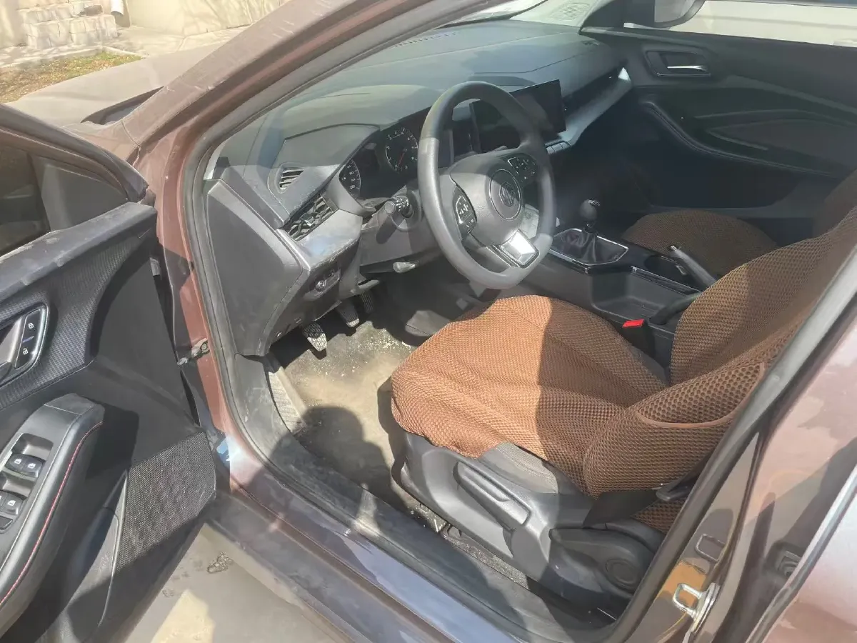 2021 MG 5 1.5L 120HP L4 CVT,autocango,china used car exporter,china ev exporter,chinese used car exporter,chinese used ev exporter