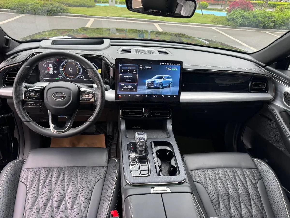 2022 GAC Trumpchi GS8 2.0T 190HP L4 E-CVT Hybrid,autocango,china used car exporter,china ev exporter,chinese used car exporter,chinese used ev exporter