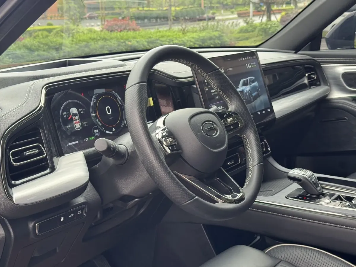 2022 GAC Trumpchi GS8 2.0T 190HP L4 E-CVT Hybrid,autocango,china used car exporter,china ev exporter,chinese used car exporter,chinese used ev exporter