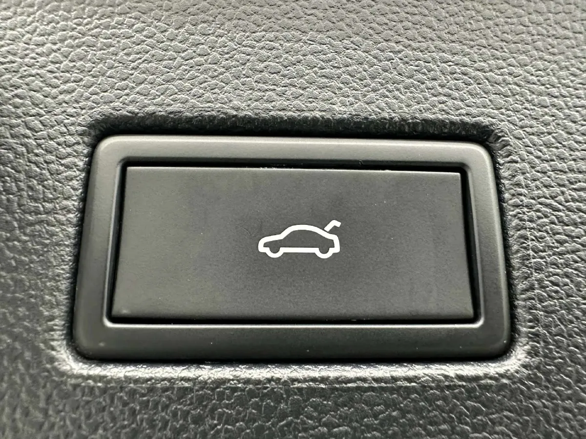 2023 Volkswagen Lamando 1.4T 150HP L4 7DCT,autocango,china used car exporter,china ev exporter,chinese used car exporter,chinese used ev exporter