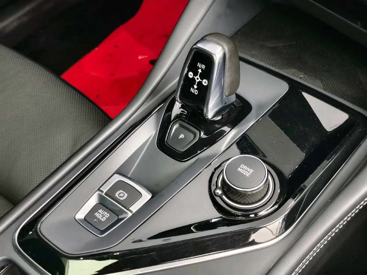 2022 LYNK&CO 03 2.0T 190HP L4 7DCT,autocango,china used car exporter,china ev exporter,chinese used car exporter,chinese used ev exporter