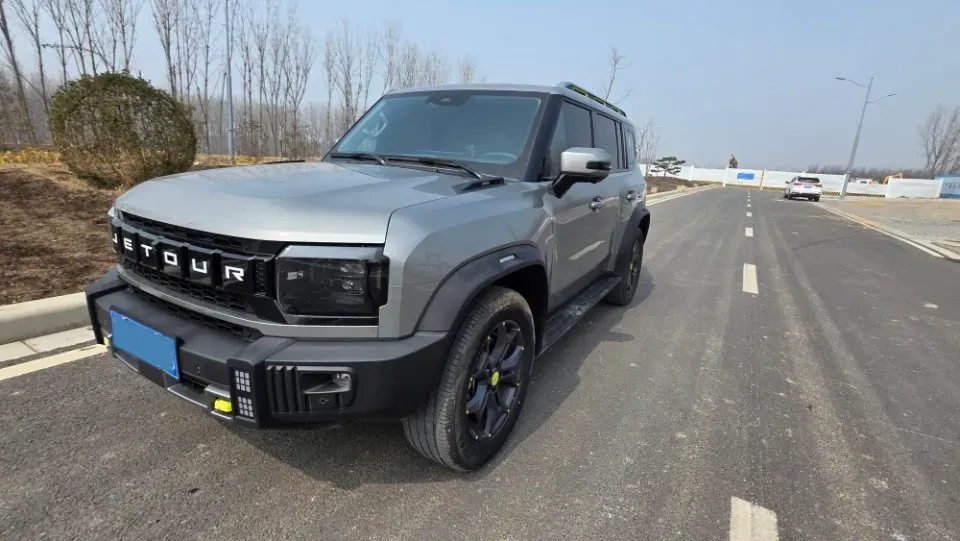 2023 Jetour Traveller 2.0T 254HP L4 7DCT,autocango,china used car exporter,china ev exporter,chinese used car exporter,chinese used ev exporter
