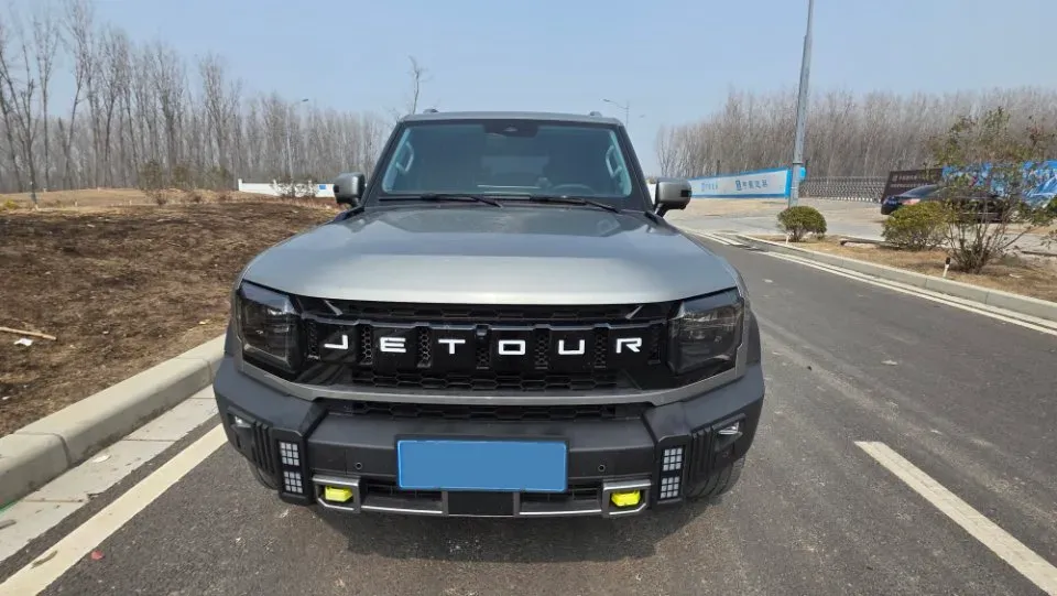 2023 Jetour Traveller 2.0T 254HP L4 7DCT,autocango,china used car exporter,china ev exporter,chinese used car exporter,chinese used ev exporter