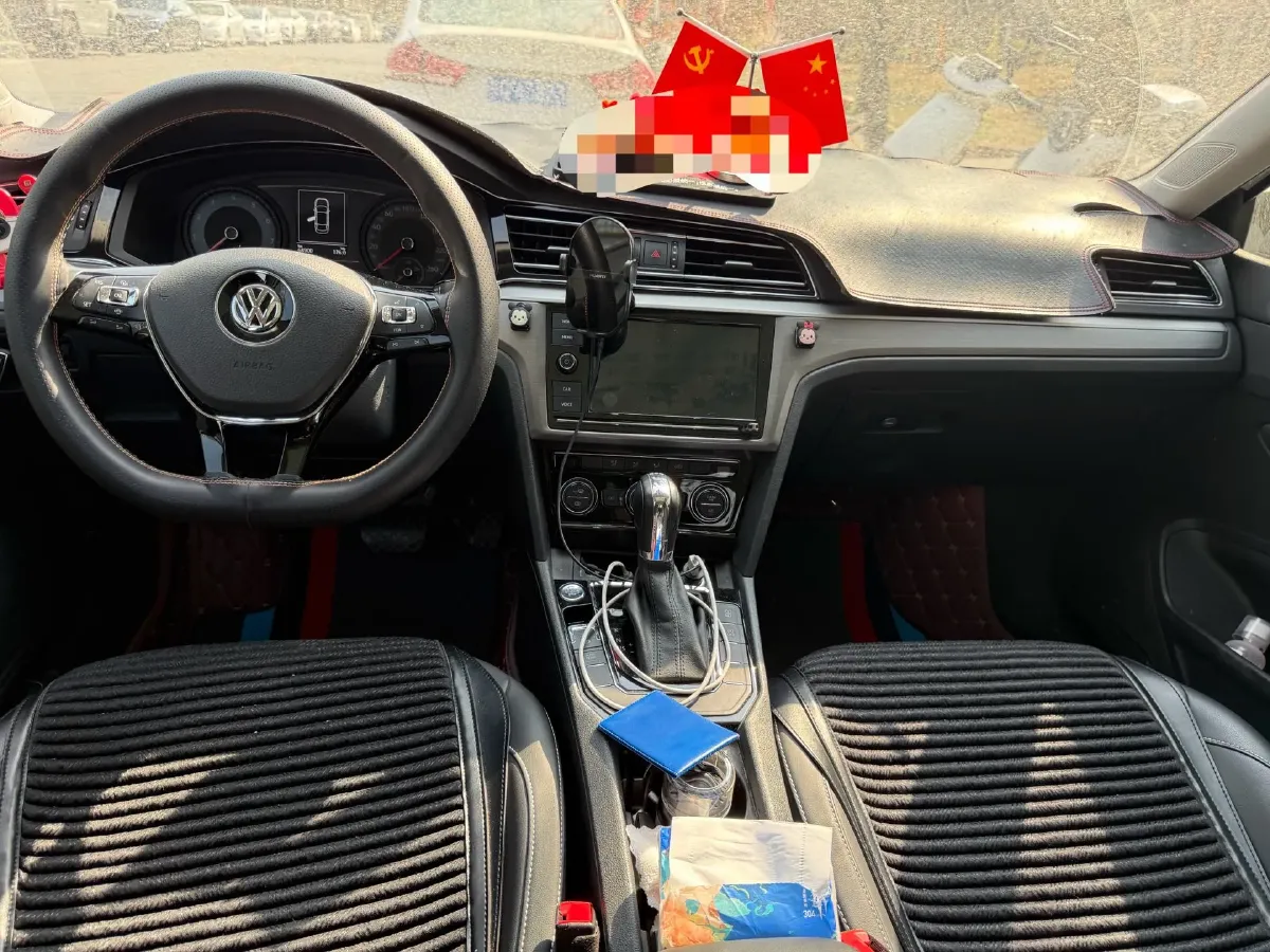 2019 Volkswagen Passat 1.4T 150HP L4 7DCT,autocango,china used car exporter,china ev exporter,chinese used car exporter,chinese used ev exporter