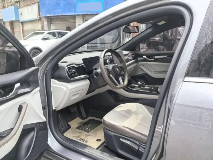 2024 BYD Qin Plus 1.5L 110HP L4 E-CVT PHEV 8.32KWH,autocango,china used car exporter,china ev exporter,chinese used car exporter,chinese used ev exporter