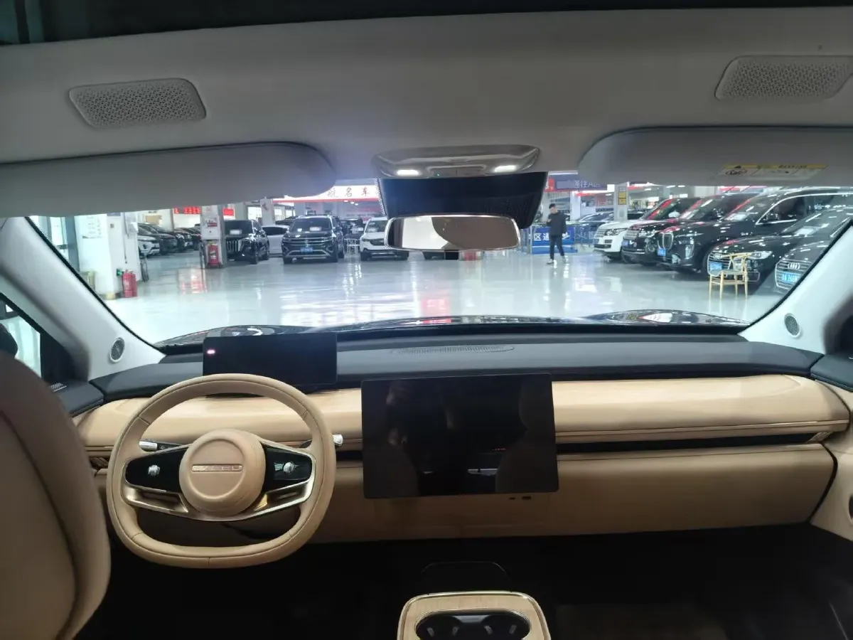 2024 Exceed Sterra ET REEV 156HP REEV 32KWH,autocango,china used car exporter,china ev exporter,chinese used car exporter,chinese used ev exporter