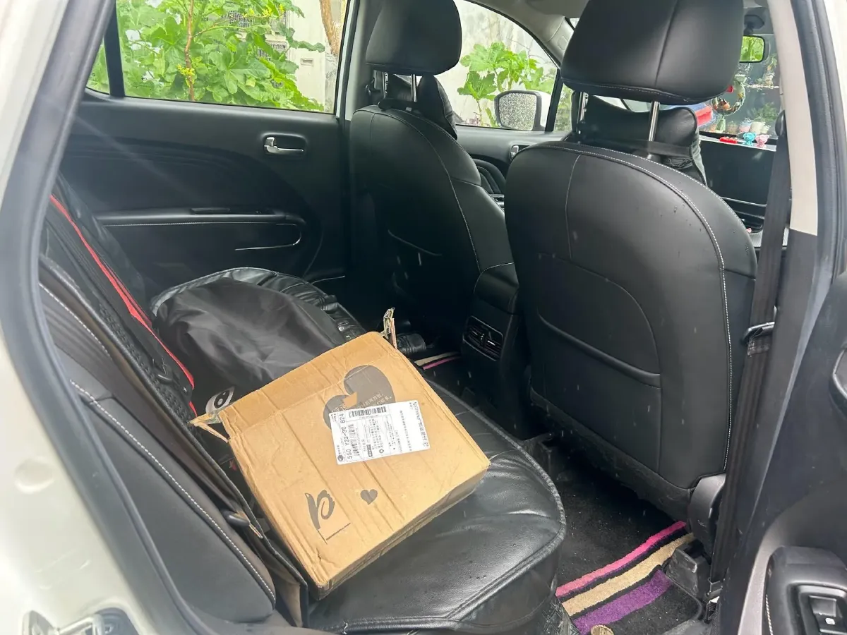 2021 GAC Trumpchi GS3 1.5T 169HP L4 6AT,autocango,china used car exporter,china ev exporter,chinese used car exporter,chinese used ev exporter