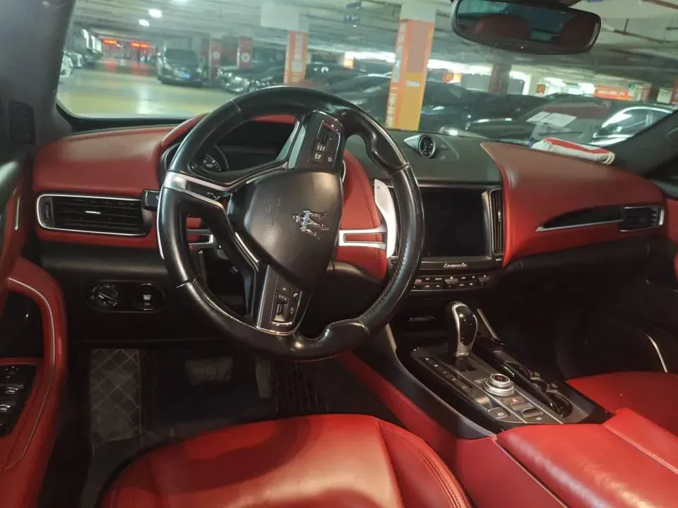 2018 Jaguar XJ 3.0T 340HP V6 8AT,autocango,china used car exporter,china ev exporter,chinese used car exporter,chinese used ev exporter