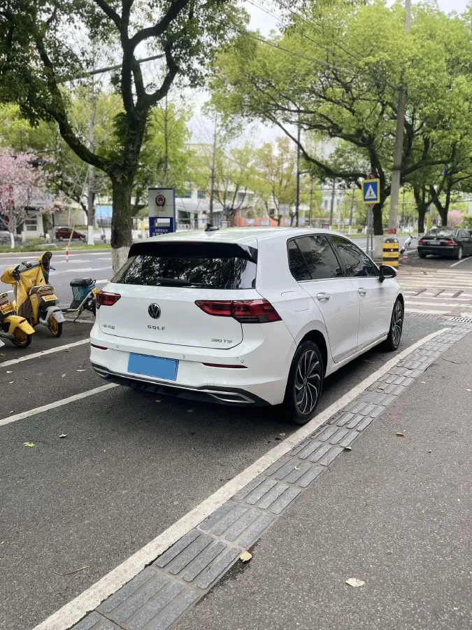 2021 Volkswagen Golf 1.4T 150HP L4 7DCT,autocango,china used car exporter,china ev exporter,chinese used car exporter,chinese used ev exporter