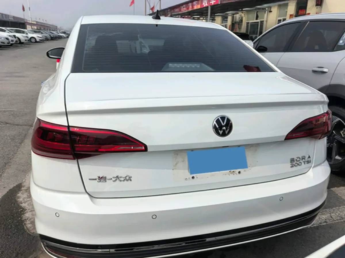 2024 Volkswagen Bora 1.2T 116HP L4 7DCT,autocango,china used car exporter,china ev exporter,chinese used car exporter,chinese used ev exporter