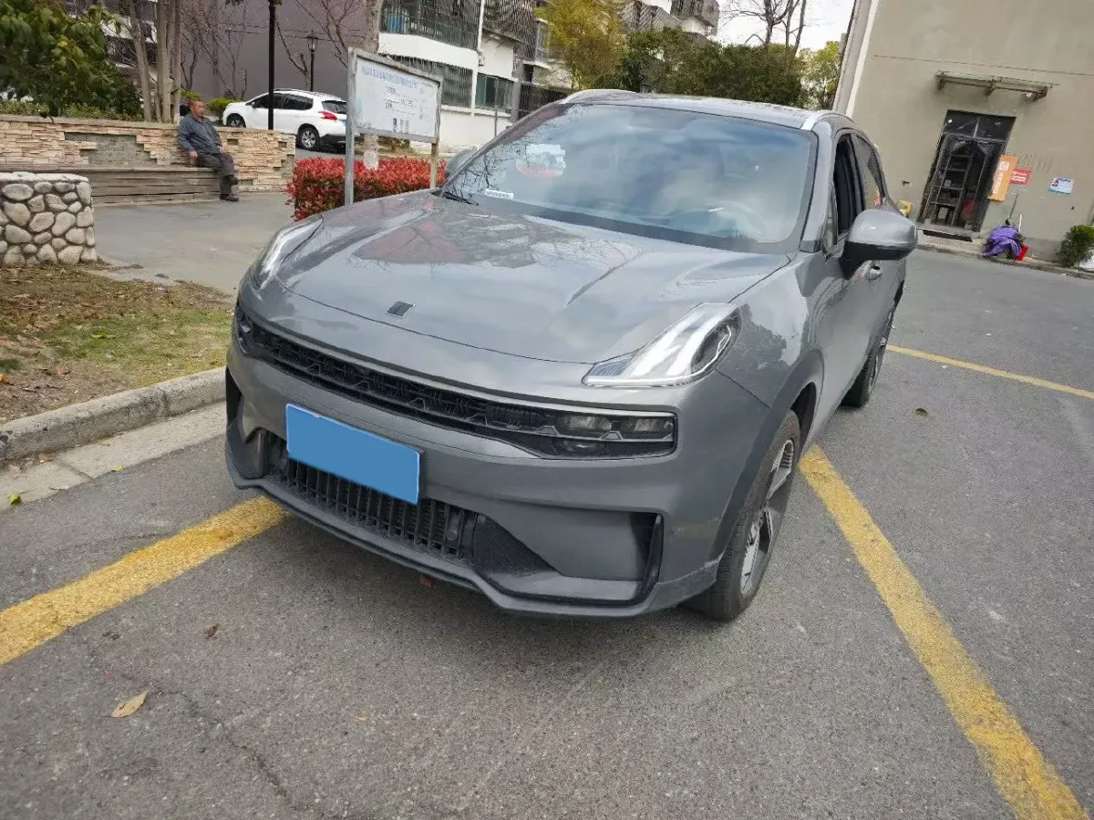 2023 LYNK&CO 06 1.5T 181HP L4 7DCT,autocango,china used car exporter,china ev exporter,chinese used car exporter,chinese used ev exporter