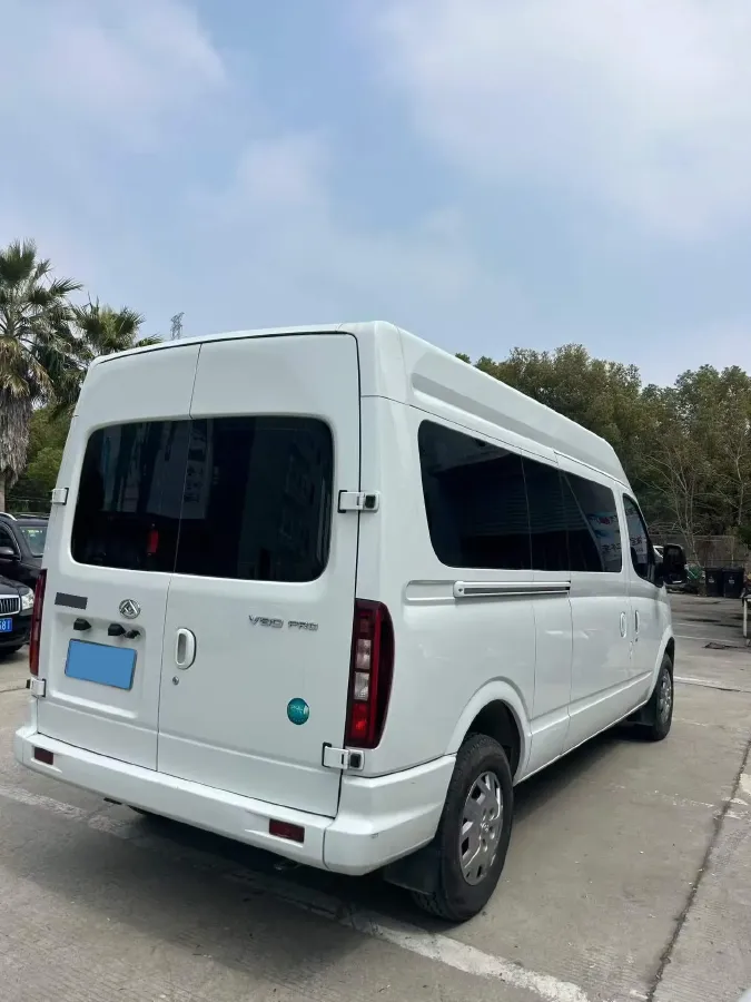 2023 MAXUS Interstellar 2.0T 163HP L4 6MT,autocango,china used car exporter,china ev exporter,chinese used car exporter,chinese used ev exporter