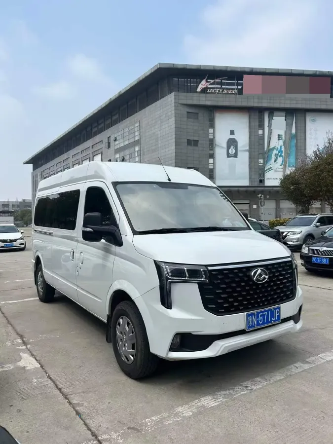 2023 MAXUS Interstellar 2.0T 163HP L4 6MT,autocango,china used car exporter,china ev exporter,chinese used car exporter,chinese used ev exporter