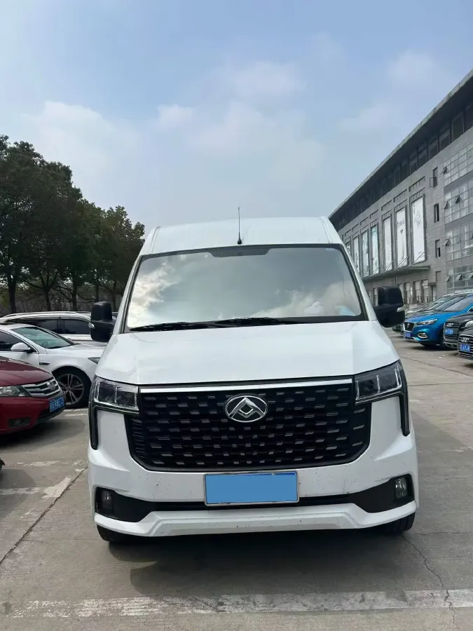 2023 MAXUS Interstellar 2.0T 163HP L4 6MT,autocango,china used car exporter,china ev exporter,chinese used car exporter,chinese used ev exporter