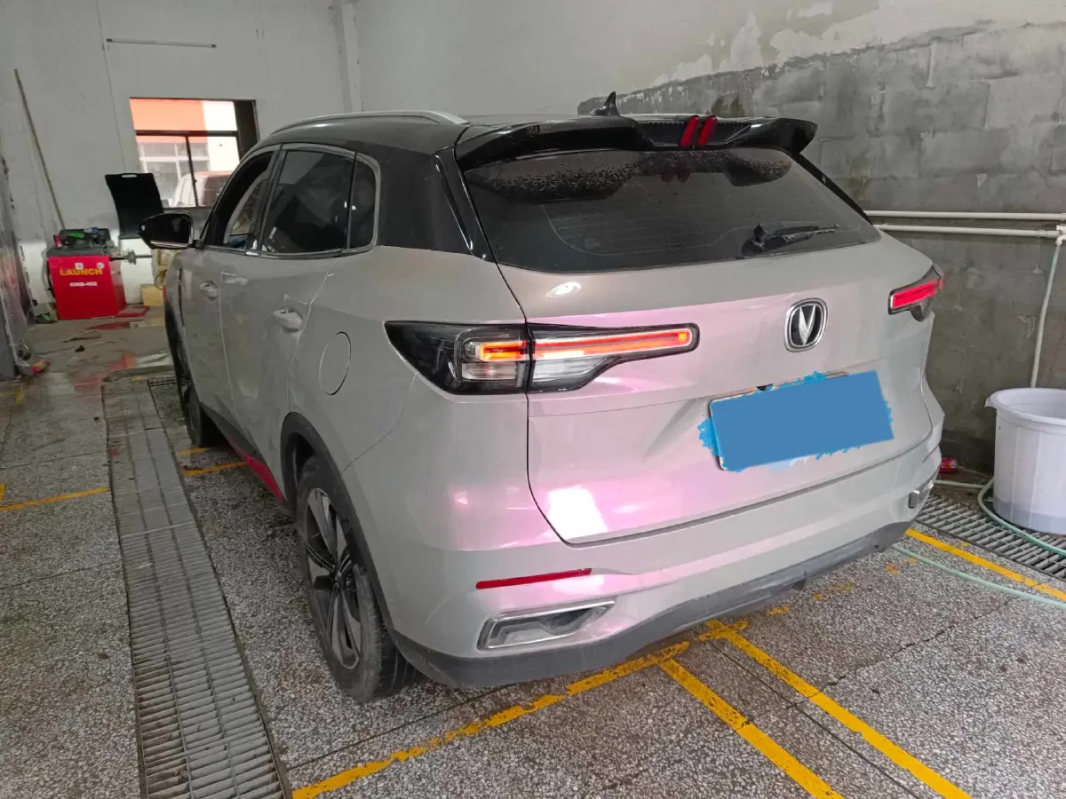 2022 ChangAn Oshan X7 Plus 1.5T 188HP L4 7DCT,autocango,china used car exporter,china ev exporter,chinese used car exporter,chinese used ev exporter