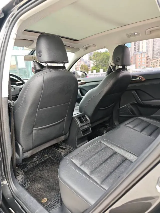 2020 Volkswagen Tharu 1.4T 150HP L4 7DCT,autocango,china used car exporter,china ev exporter,chinese used car exporter,chinese used ev exporter