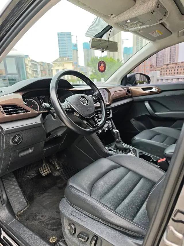 2020 Volkswagen Tharu 1.4T 150HP L4 7DCT,autocango,china used car exporter,china ev exporter,chinese used car exporter,chinese used ev exporter