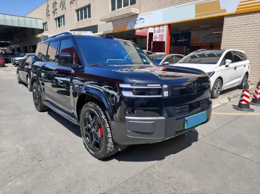 2025 FangChengBao Tai 7 1.5T 156HP L4 E-CVT PHEV,autocango,china used car exporter,china ev exporter,chinese used car exporter,chinese used ev exporter