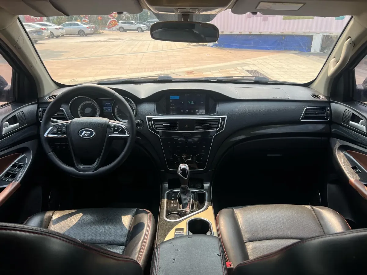 2018 Foday Lion F22 1.9T 150HP L4 6AT,autocango,china used car exporter,china ev exporter,chinese used car exporter,chinese used ev exporter