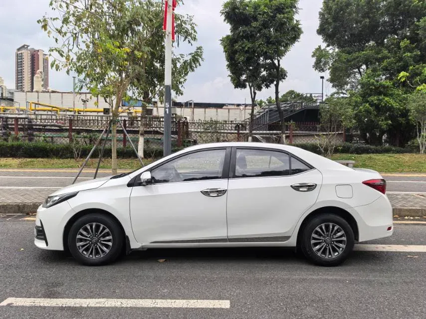 2017 Toyota Corolla 1.2T 116HP L4 CVT,autocango,china used car exporter,china ev exporter,chinese used car exporter,chinese used ev exporter