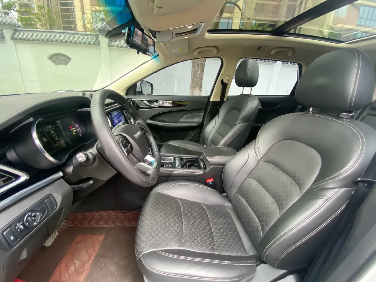 2019 Jetour X90 1.6T 197HP L4 7DCT,autocango,china used car exporter,china ev exporter,chinese used car exporter,chinese used ev exporter