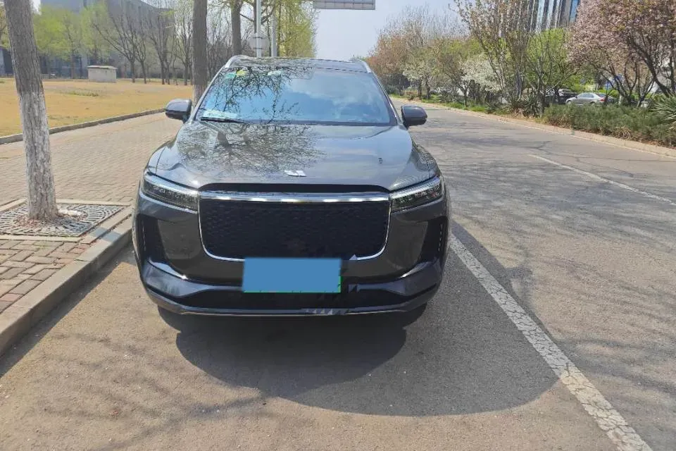 2020 Li ONE Range Extended 131HP REEV 40.5KWH,autocango,china used car exporter,china ev exporter,chinese used car exporter,chinese used ev exporter