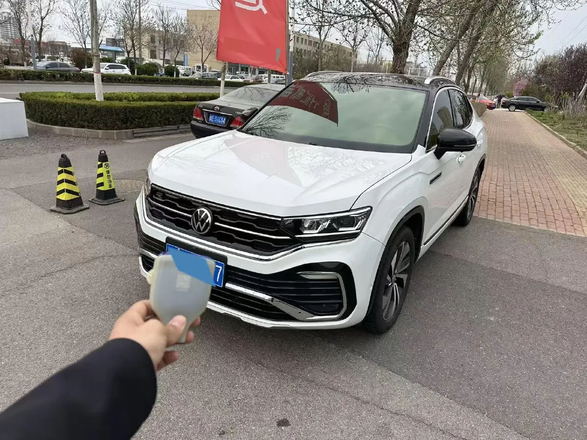 2020 Volkswagen Tayron X 2.0T 220HP L4 7DCT,autocango,china used car exporter,china ev exporter,chinese used car exporter,chinese used ev exporter