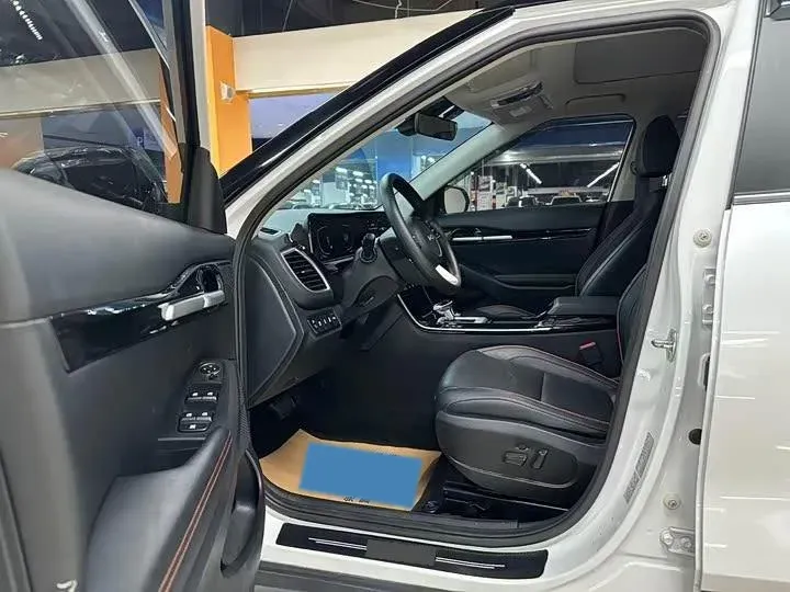 2023 Kia Seltos 1.5L 115HP L4 CVT,autocango,china used car exporter,china ev exporter,chinese used car exporter,chinese used ev exporter