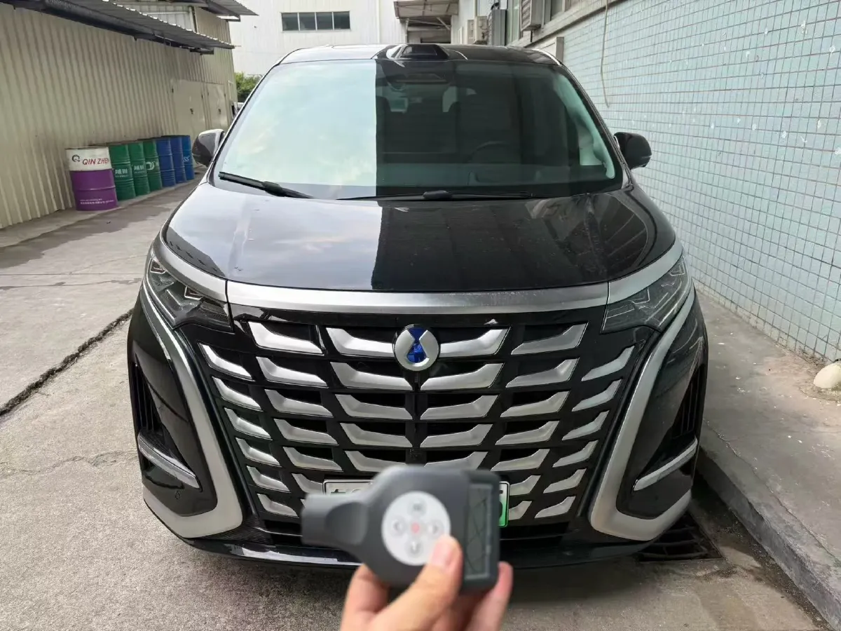2025 Denza D9 1.5T 156HP L4 E-CVT PHEV 40KWH,autocango,china used car exporter,china ev exporter,chinese used car exporter,chinese used ev exporter