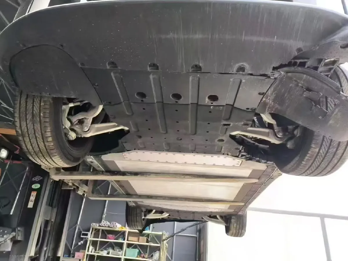 2025 Li i8 BEV,autocango,china used car exporter,china ev exporter,chinese used car exporter,chinese used ev exporter