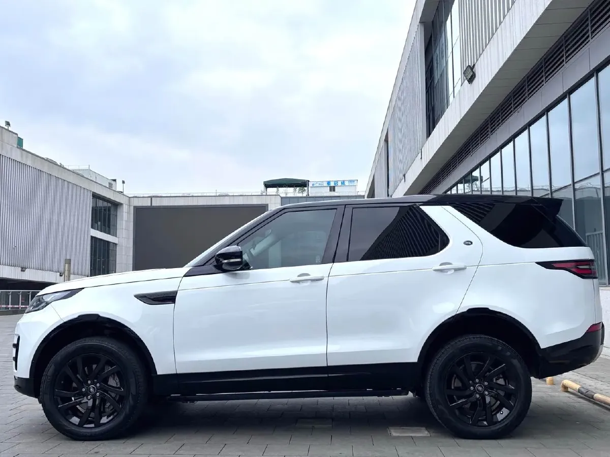 2020 Land Rover Discovery 3.0T 340HP V6 8AT,autocango,china used car exporter,china ev exporter,chinese used car exporter,chinese used ev exporter