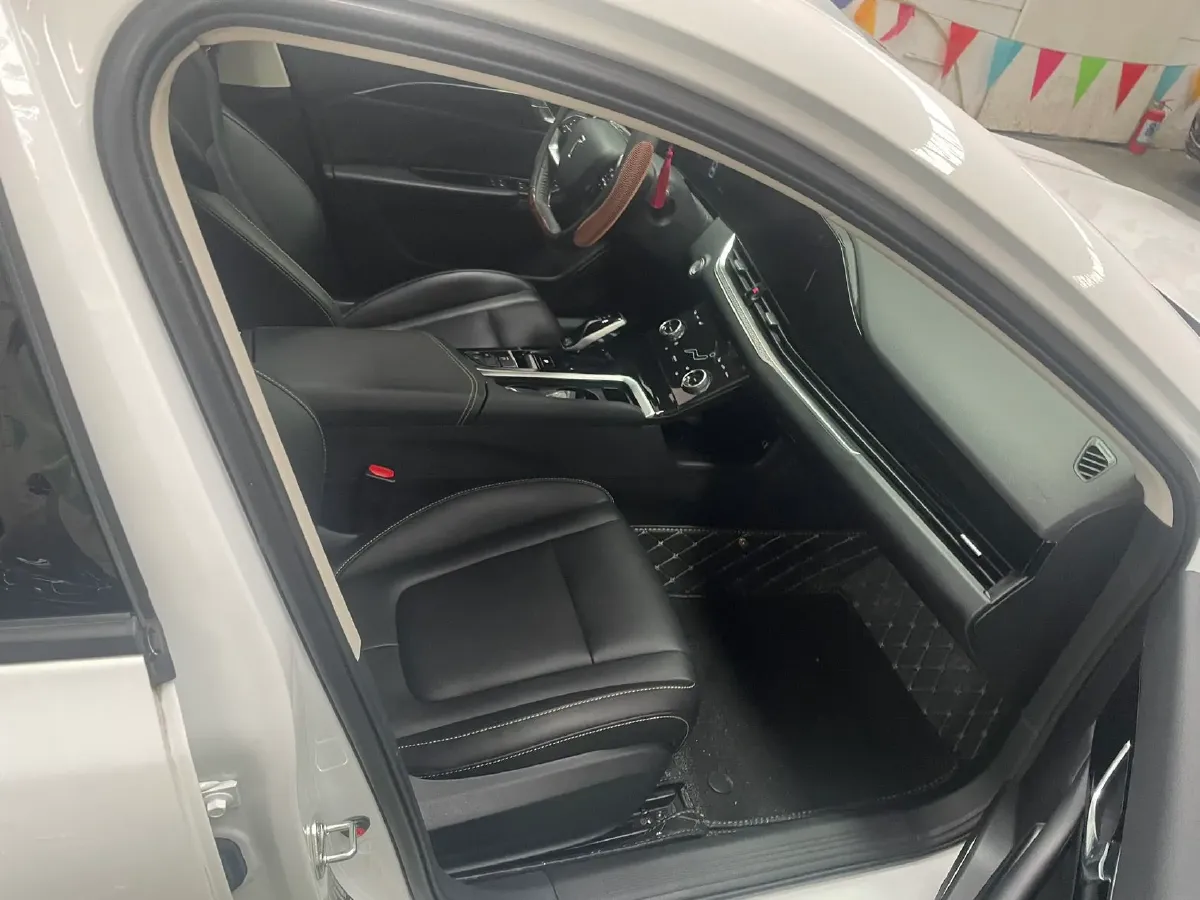 2022 DongFeng Fengon Fengon 580 1.5T 184HP L4 6AT,autocango,china used car exporter,china ev exporter,chinese used car exporter,chinese used ev exporter