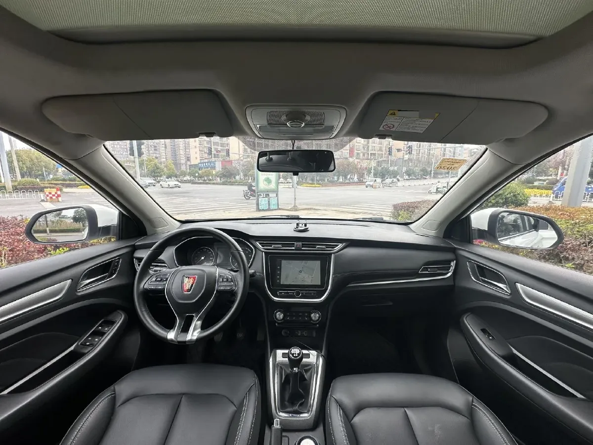 2018 Roewe i6 1.0T 125HP L3 6MT,autocango,china used car exporter,china ev exporter,chinese used car exporter,chinese used ev exporter