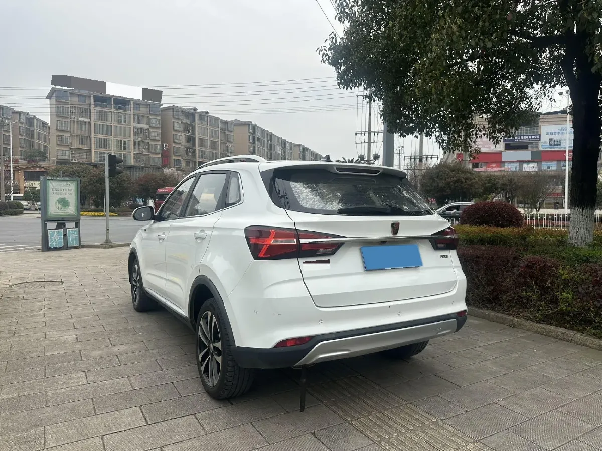2018 Roewe i6 1.0T 125HP L3 6MT,autocango,china used car exporter,china ev exporter,chinese used car exporter,chinese used ev exporter