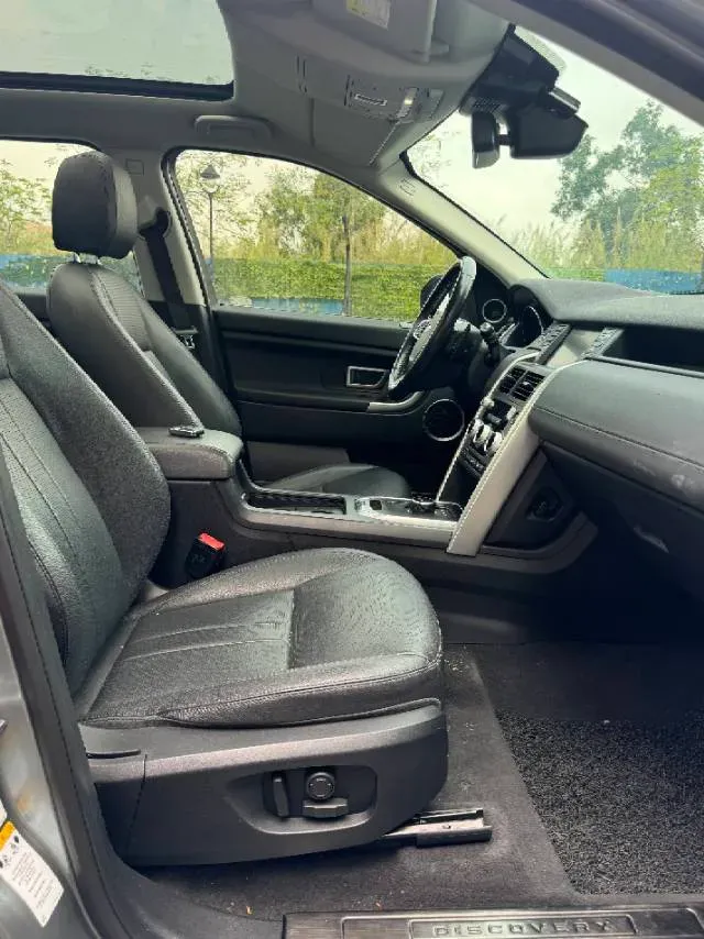 2018 Land Rover Discovery Sport 2.0T 241HP L4 9AT,autocango,china used car exporter,china ev exporter,chinese used car exporter,chinese used ev exporter