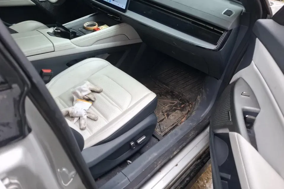 2024 DongFeng eπ eπ007 BEV 56.83KWH,autocango,china used car exporter,china ev exporter,chinese used car exporter,chinese used ev exporter