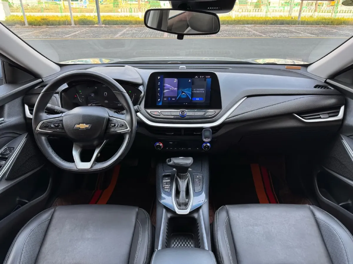 2020 Chevrolet Menlo BEV 52.5KWH,autocango,china used car exporter,china ev exporter,chinese used car exporter,chinese used ev exporter