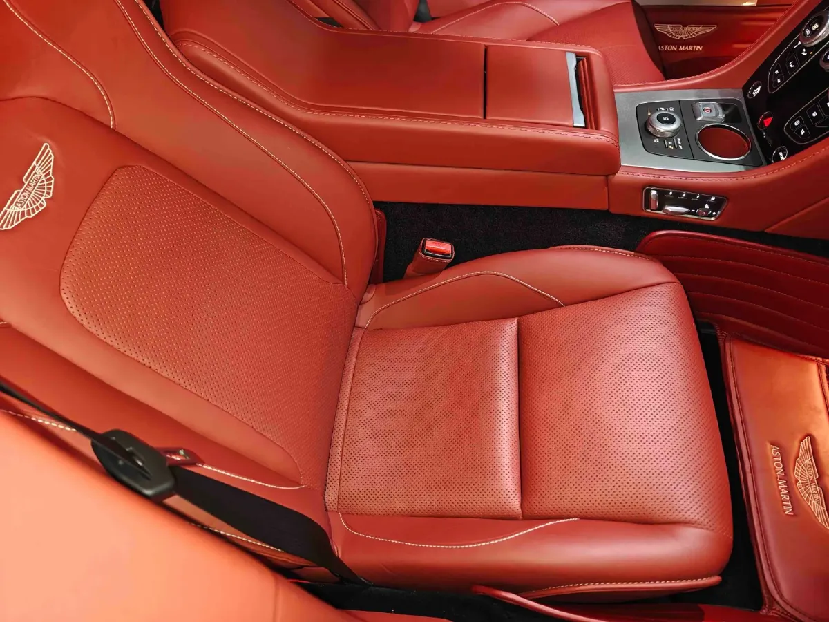 2017 Aston Martin Rapide 6.0L 560HP V12 8AT,autocango,china used car exporter,china ev exporter,chinese used car exporter,chinese used ev exporter