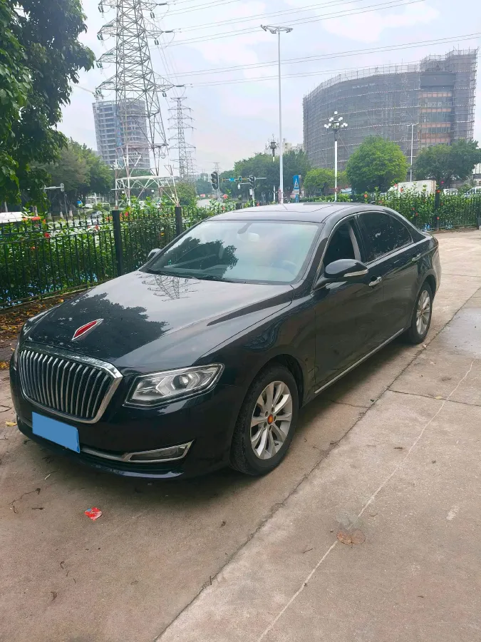 2017 HongQi H7 2.0T 204HP L4 6AT,autocango,china used car exporter,china ev exporter,chinese used car exporter,chinese used ev exporter