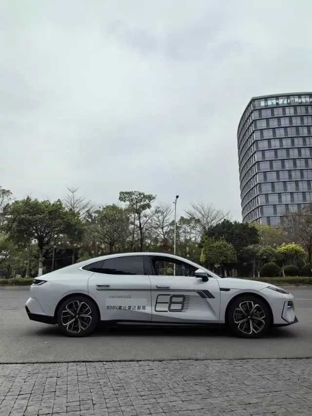 2025 MAXUS InterstellarX 2.5T 224HP L4 8AT,autocango,china used car exporter,china ev exporter,chinese used car exporter,chinese used ev exporter