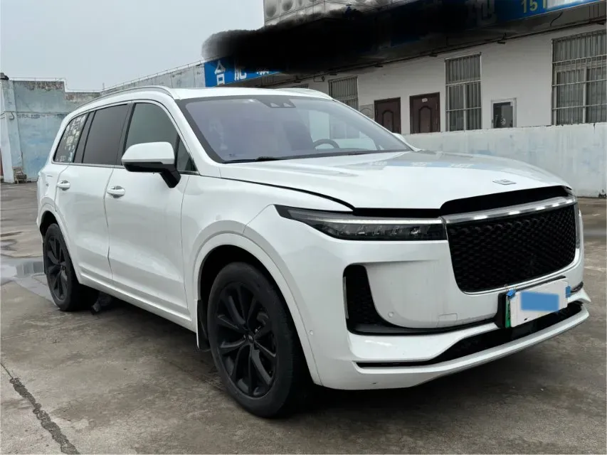 2020 Li ONE Range Extended 131HP REEV 40.5KWH,autocango,china used car exporter,china ev exporter,chinese used car exporter,chinese used ev exporter