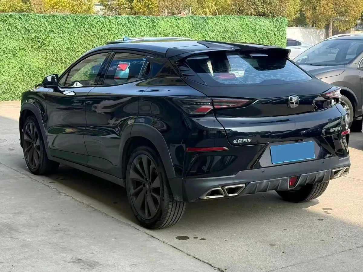 2020 ChangAn UNI-T 1.5T 180HP L4 7DCT,autocango,china used car exporter,china ev exporter,chinese used car exporter,chinese used ev exporter