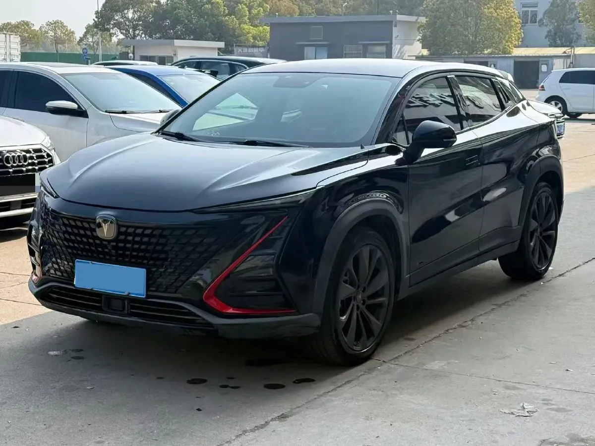 2020 ChangAn UNI-T 1.5T 180HP L4 7DCT,autocango,china used car exporter,china ev exporter,chinese used car exporter,chinese used ev exporter