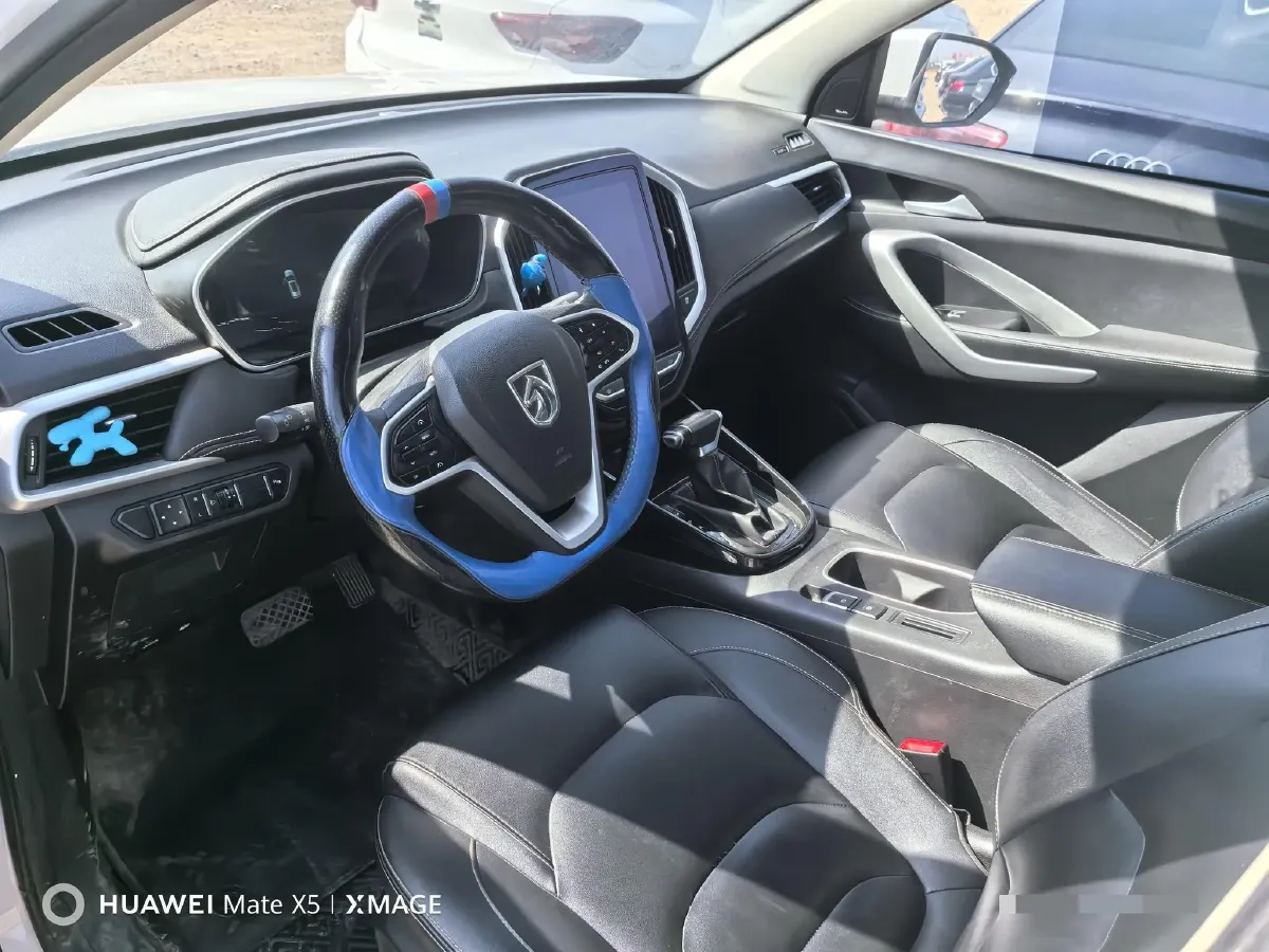 2020 HanTeng X5 1.5T 156HP L4 6AT,autocango,china used car exporter,china ev exporter,chinese used car exporter,chinese used ev exporter