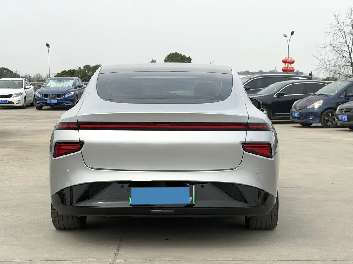 2022 Xpeng P7 BEV 83.1KWH,autocango,china used car exporter,china ev exporter,chinese used car exporter,chinese used ev exporter